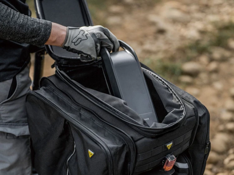 topeak-mtx-torba-e-xplorer-trunk-bag-26l-mtx-2-08.jpg